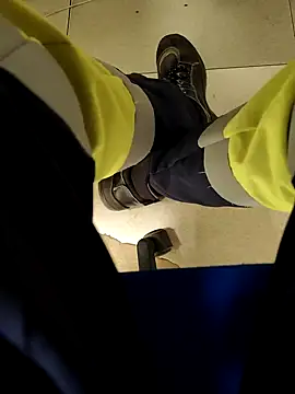 Snapshot of coppiapazza chatting on 01/18/25, 07:26 coppiapazza online show from 01/18/25, 07:26