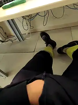 Snapshot of coppiapazza chatting on 03/01/25, 06:35 coppiapazza online show from 03/01/25, 06:35