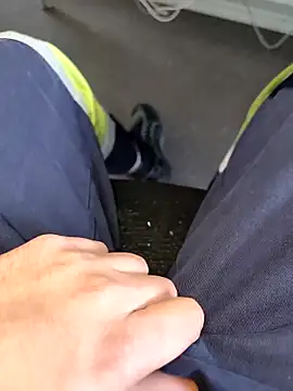 Snapshot of coppiapazza chatting on 12/14/25, 08:41 coppiapazza online show from 12/14/25, 08:41