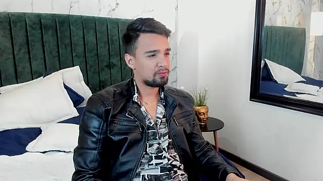 Edward max online show from 02/11/25, 03:40