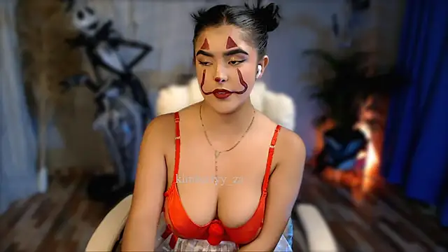 Snapshot of kim_zaratte chatting on 10/07/25, 01:03 kim zaratte online show from 10/07/25, 01:03