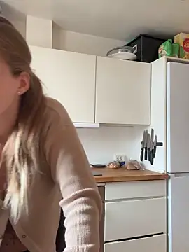 Hr Frk Olsen online show from 10/07/25, 10:56