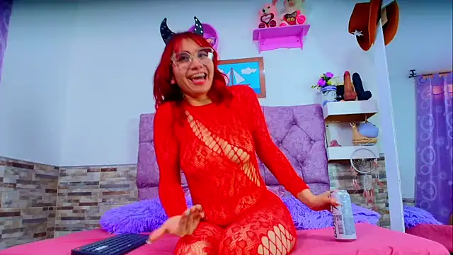 Melannytaylor online show from 10/15/25, 08:53