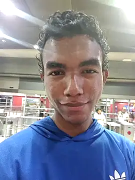 Reynold2608 online show from 03/06/26, 11:56