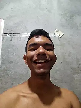 Reynold2608 online show from 05/02/26, 11:48