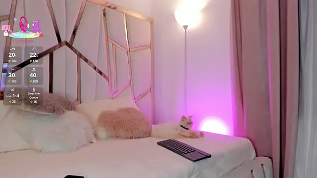 susan powell online show from 04/11/26, 12:37