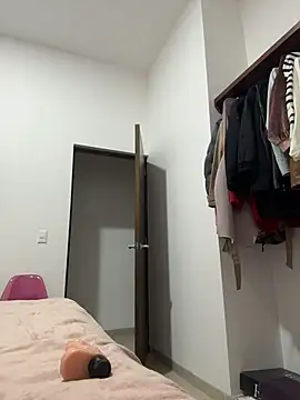 Snapshot of diosagriega_1 chatting on 10/10/25, 07:29 diosagriega 1 online show from 10/10/25, 07:29