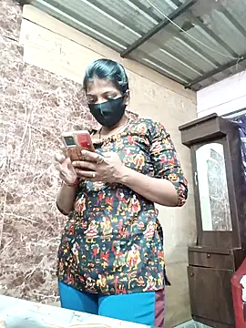 queensenorita online show from 03/27/26, 08:20