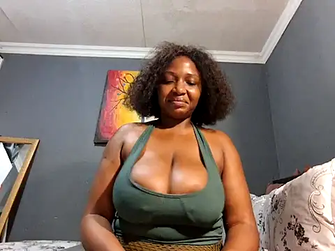 EbonyRose9 online show from 11/28/25, 07:11