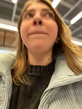 Sunny   Bunny online show from 12/23/24, 12:08