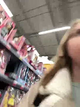 Sunny   Bunny online show from 12/25/24, 07:02