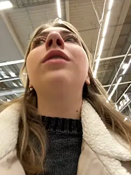 Sunny   Bunny online show from 01/03/25, 02:40