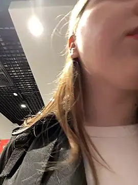 Sunny   Bunny online show from 02/22/25, 02:19