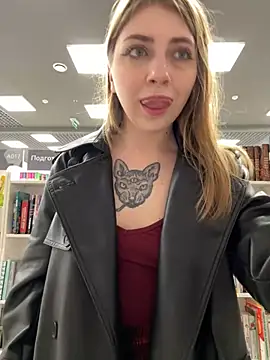 Sunny   Bunny online show from 02/25/25, 02:22