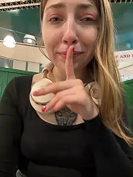 Sunny   Bunny online show from 03/17/25, 05:05