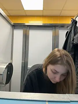 Sunny   Bunny online show from 03/21/26, 03:15