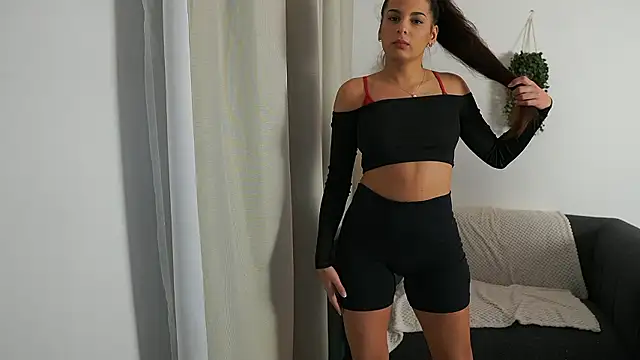 mila  denver online show from 12/06/24, 09:10