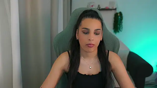 mila  denver online show from 03/14/25, 09:03