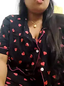 Priya 2222 online show from 02/10/25, 04:58