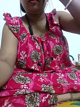 Priya 2222 online show from 10/18/25, 07:03