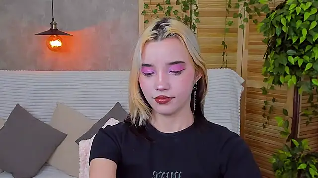 as1an girlfriend online show from 01/27/25, 04:20