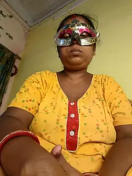 Snapshot of tinabhabhi chatting on 07/19/26, 10:08 tinabhabhi online show from 07/19/26, 10:08