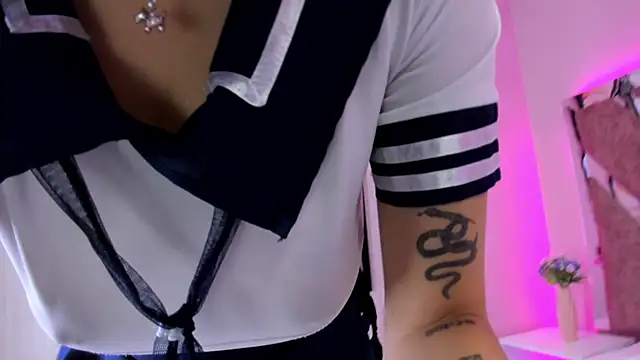 KatherineGomez online show from 01/28/25, 07:00