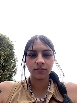 Hilary pinkk online show from 01/23/25, 08:13