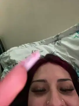 Hilary pinkk online show from 01/30/25, 11:34