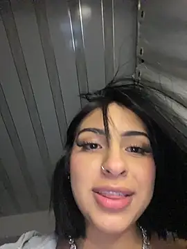 Hilary pinkk online show from 12/14/25, 02:06