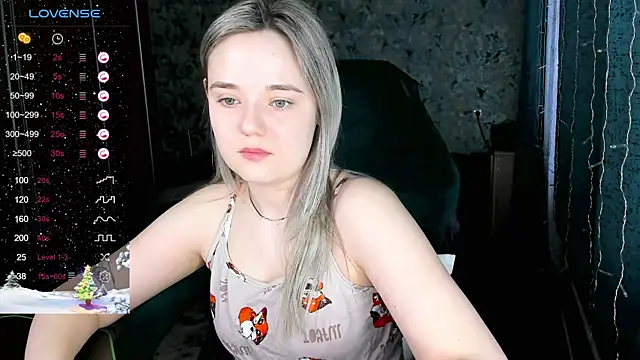 Your small bunny online show from 01/22/25, 03:09