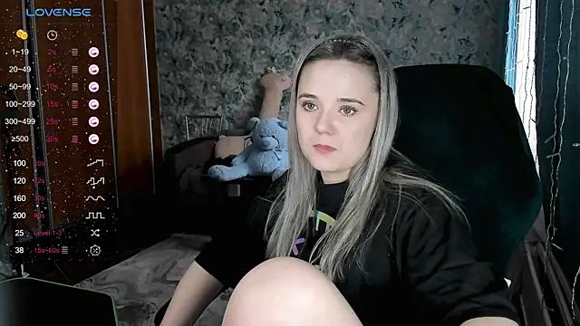 Your small bunny online show from 01/27/25, 07:56