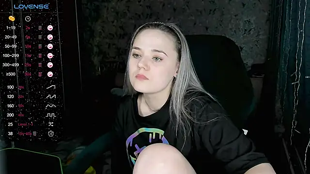 Your small bunny online show from 01/27/25, 11:00