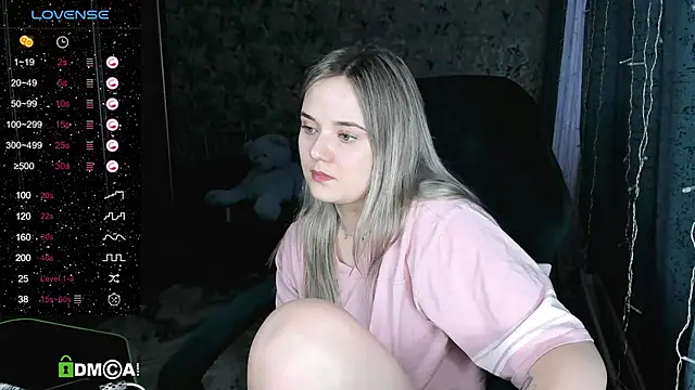 Your small bunny online show from 02/10/25, 10:53