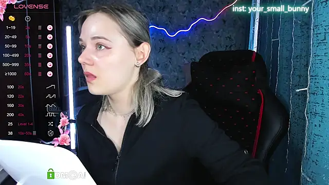 Your small bunny online show from 09/14/25, 02:11