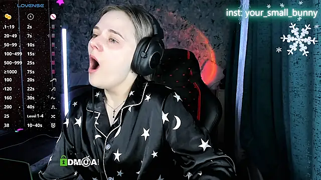 Your small bunny online show from 02/25/26, 02:10