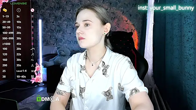 Your small bunny online show from 03/17/26, 02:05