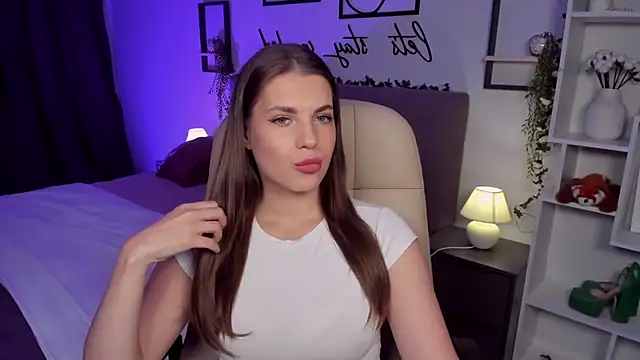 BellaSweetHeart online show from 07/06/26, 06:10