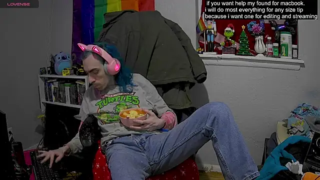 tallnerdyguy online show from 02/17/25, 02:20