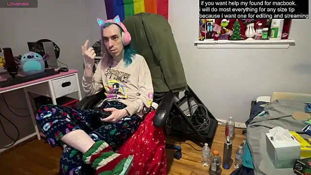 tallnerdyguy online show from 03/11/25, 01:16