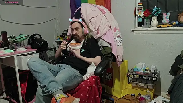 tallnerdyguy online show from 03/04/26, 03:34