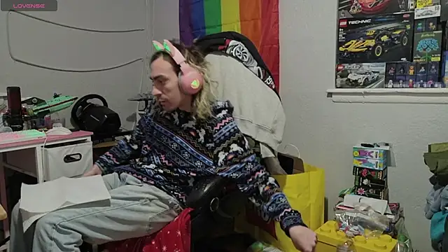 tallnerdyguy online show from 04/09/26, 01:05