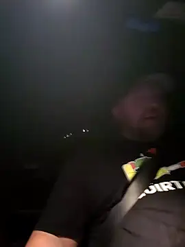 Strong Bear89 online show from 01/07/25, 07:10