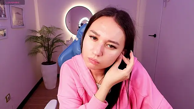 margeriTirell online show from 07/10/26, 03:22