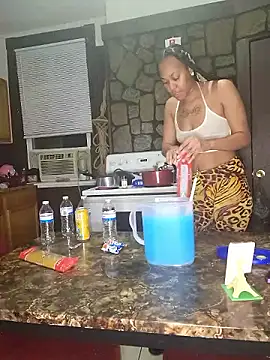 Snapshot of SexGoddessfinest chatting on 12/02/24, 03:26 SexGoddessfinest online show from 12/02/24, 03:26