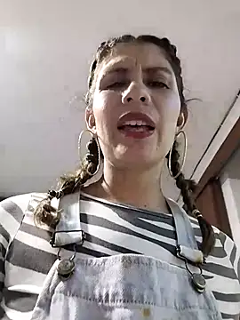 Alysson-- online show from 02/05/25, 01:26