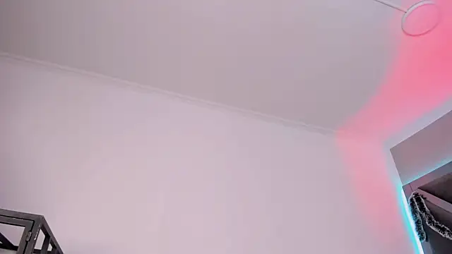 AmberiniHoffman online show from 12/19/25, 11:28