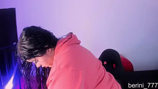 Snapshot of AmberiniHoffman chatting on 02/23/26, 12:02 AmberiniHoffman online show from 02/23/26, 12:02