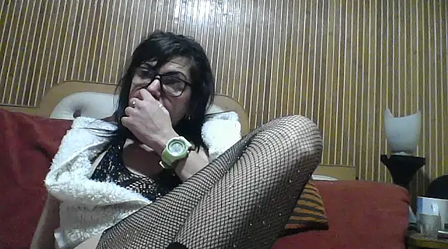 Snapshot of AlanaLaDream chatting on 02/07/25, 06:56 AlanaLaDream online show from 02/07/25, 06:56