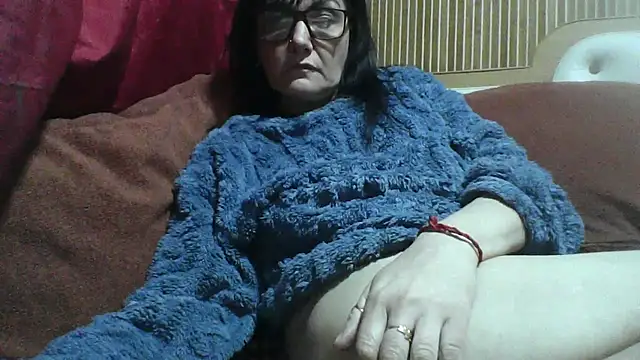 Snapshot of AlanaLaDream chatting on 03/15/25, 04:21 AlanaLaDream online show from 03/15/25, 04:21